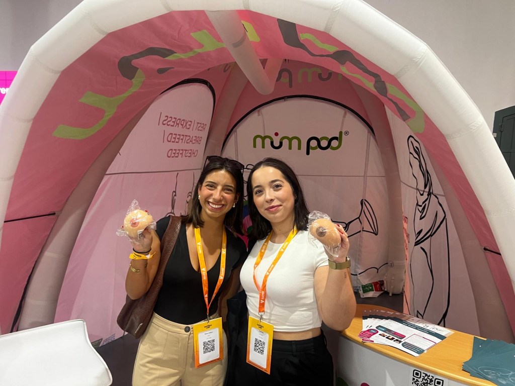 MumPod®. Breastfeeding Pod. Nursing Room. Wellbeing Room. Women at work.